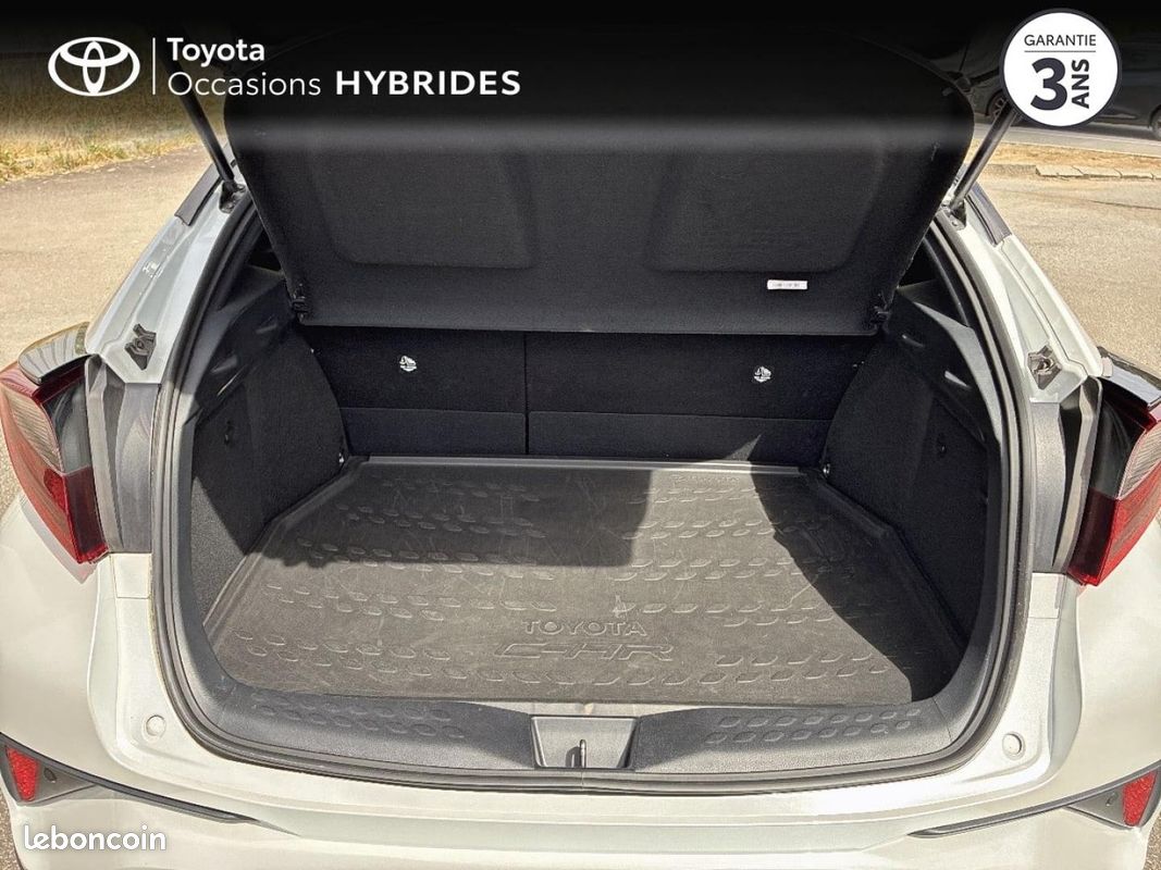Toyota C-HR 2.0 Hybride 184ch Design Ultimate E-CVT (image 10)