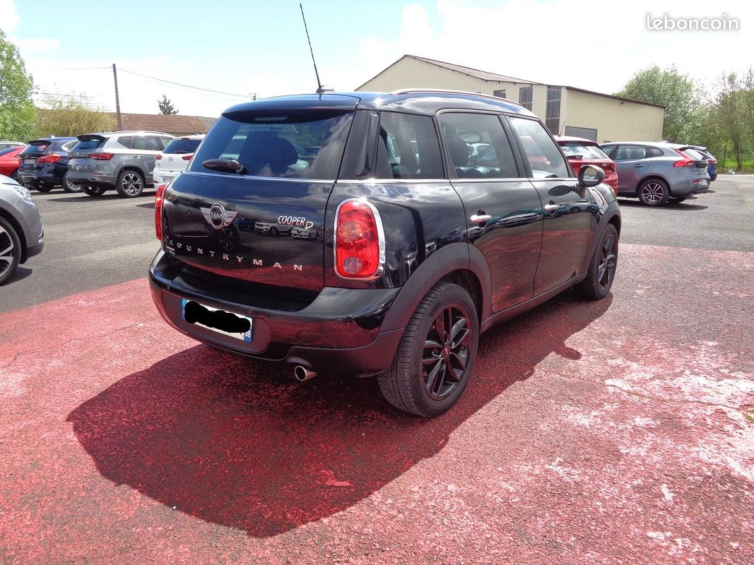 Mini MINI COUNTRYMAN 1.6 D 112CH COOPER BV6 (image 3)