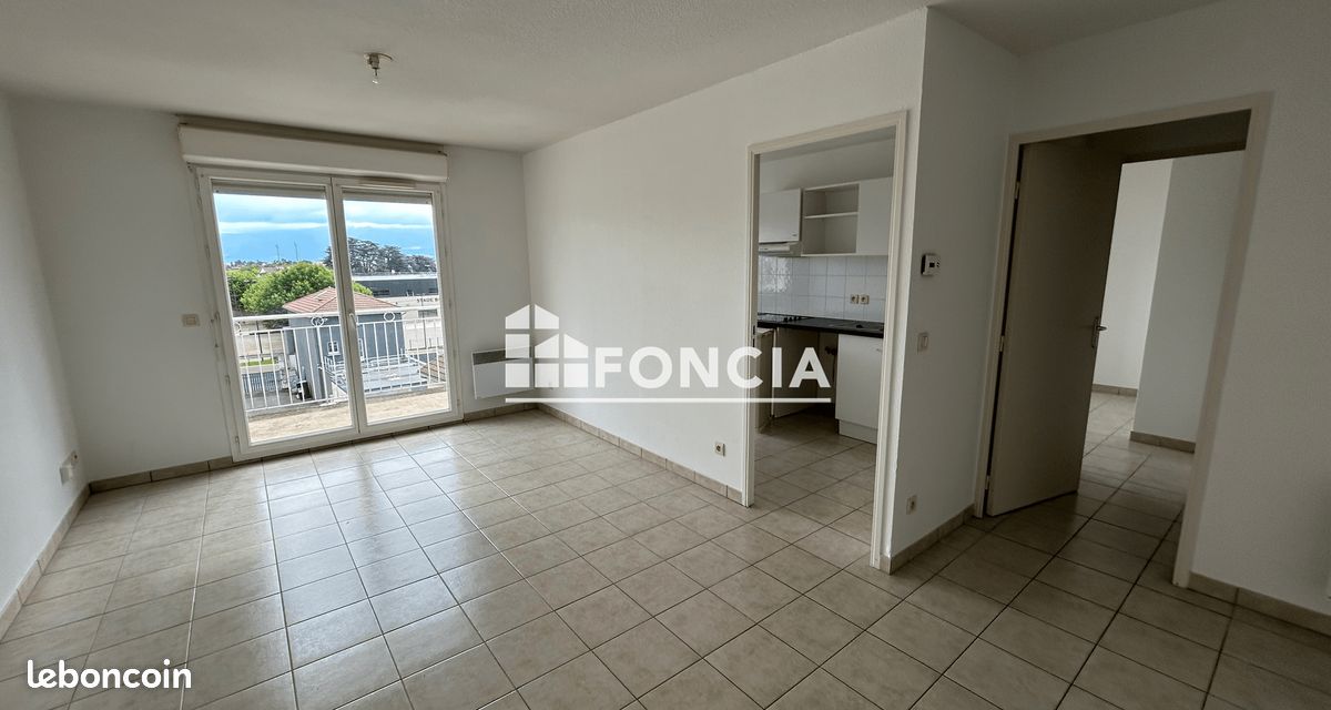 Appartement 2 pièces 48 m² · à Romans-sur-Isère · 48 m² · 529 €