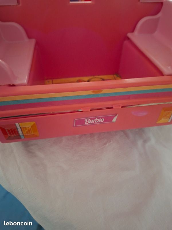 Voiture barbie (image 3)