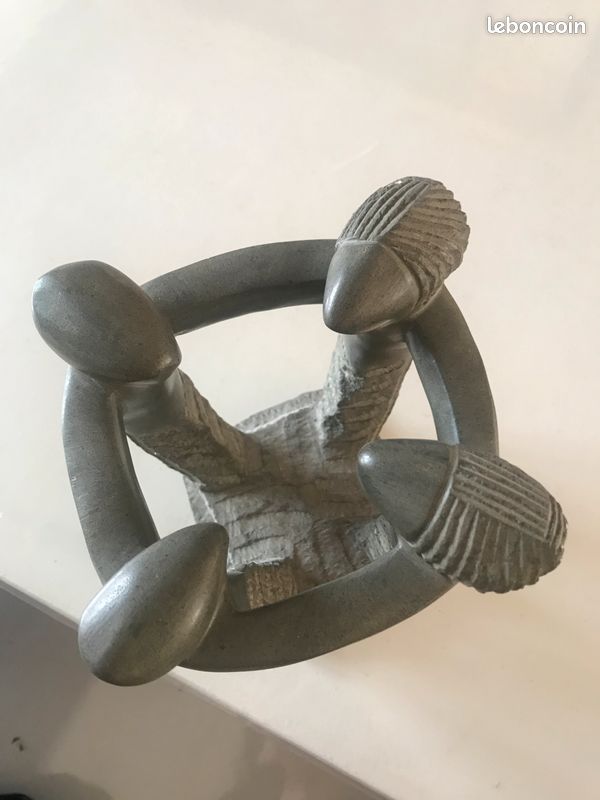 Statue en lave (image 2)