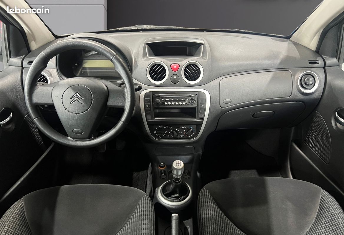 CITROEN C2 TONIC 60Ch 1ère Main Radars de Recul Climatisation (image 9)
