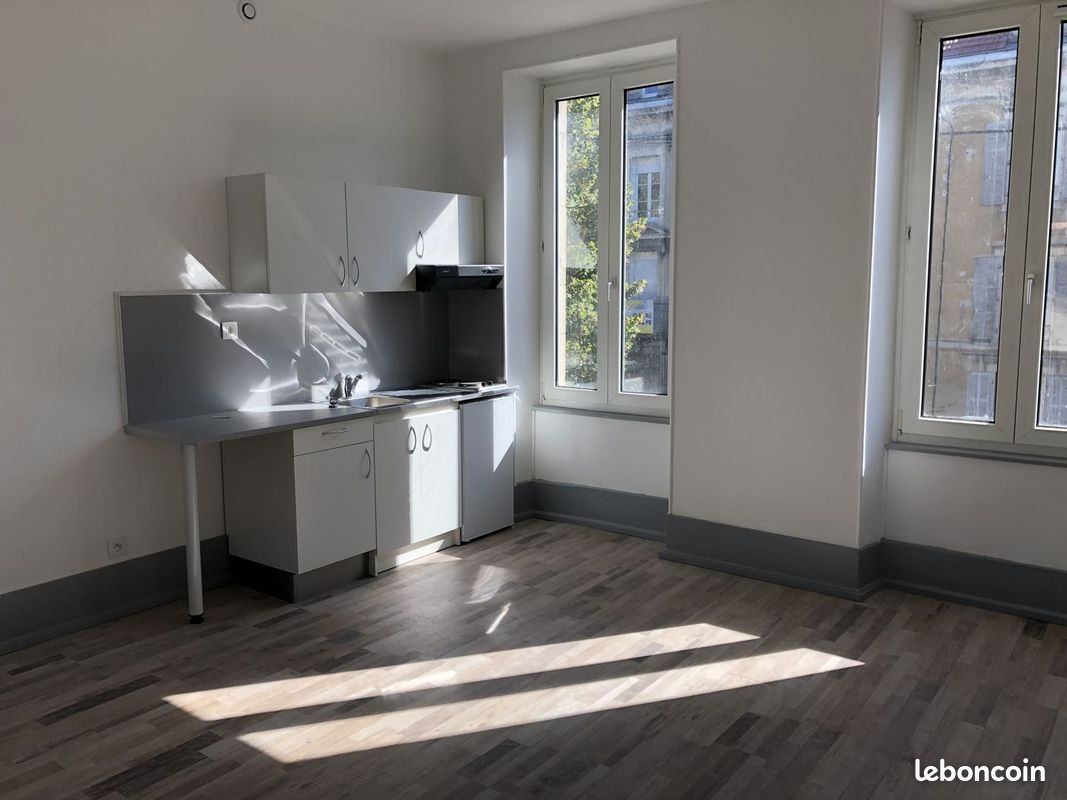 Appartement 2 pièces 37 m² · à Vesoul · 37 m² · 400 €/mois