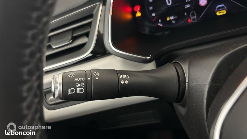 Renault Captur 1.3 TCe 155ch FAP Initiale Paris EDC - 20 (image 23)