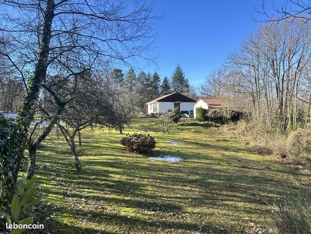 Terrain 1 468 m² Eyjeaux