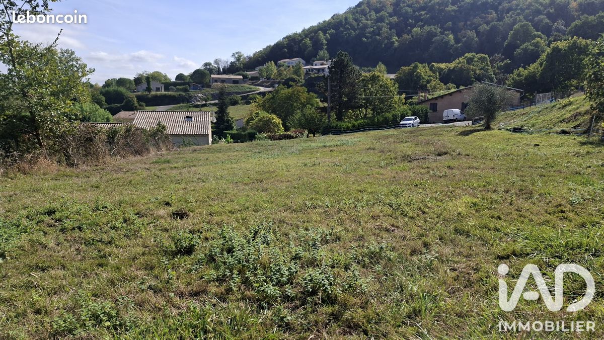 Terrain 708 m² · à Andance · 708 m² · 56 000 €