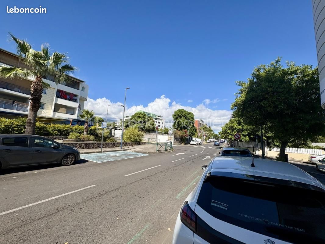 Terrain 411 m² La Possession · 269 000 €
