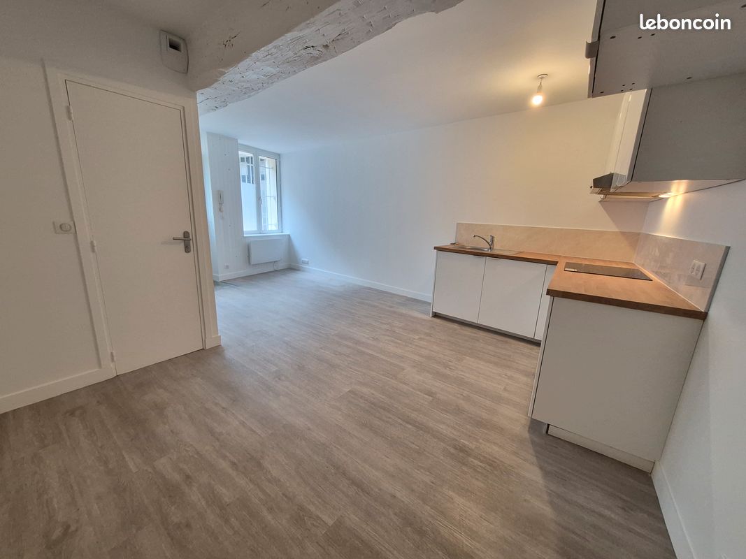 Appartement 2 pièces 38 m² · à Ivry-sur-Seine · 37,6 m² · 930 €/mois
