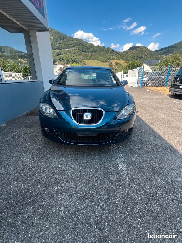 Seat Leon 2.0 TFSI 185 ch – 2006 – 188 276 km – Dépôt-Vente – Carnet d'entretien – Garantie 12 mois possible (image 2)
