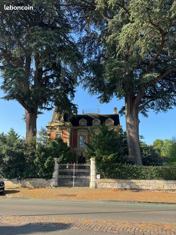 Maison 8 pièces 205 m² · à Valence · 205 m² · 400 000 €