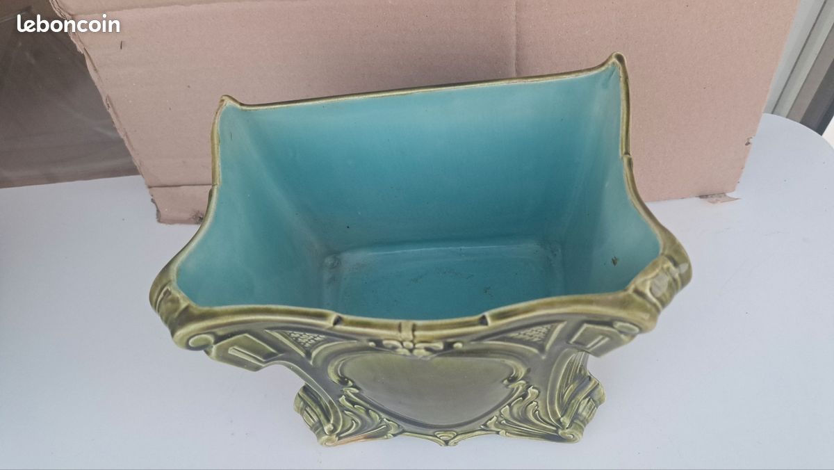 Rare paire de cache-pots Sarreguemines Art nouveau en barbotine – modèle 331 (image 8)