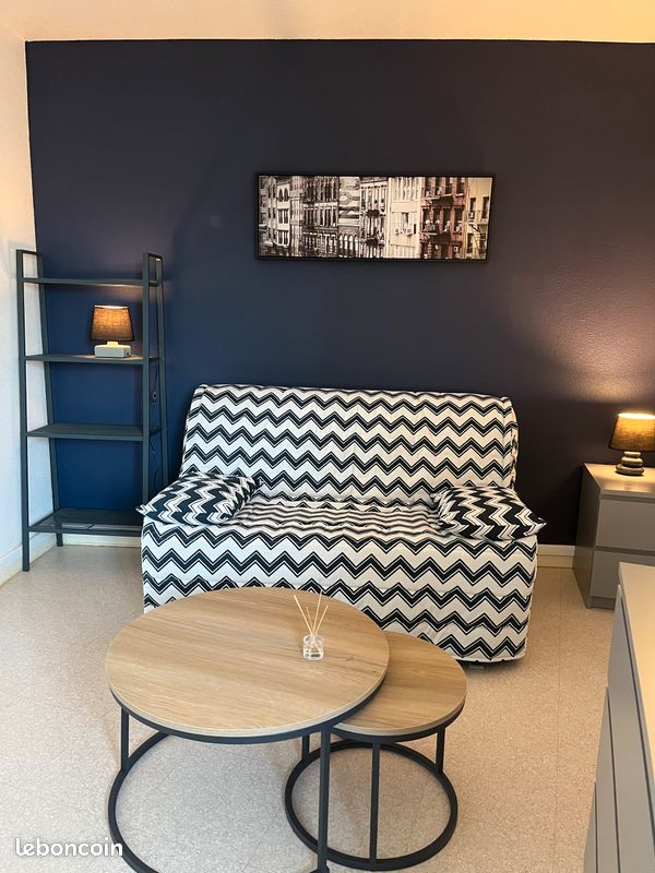 Appartement 1 pièce 22 m² · à Saint-Genis-Laval · 22 m² · 545 €/mois