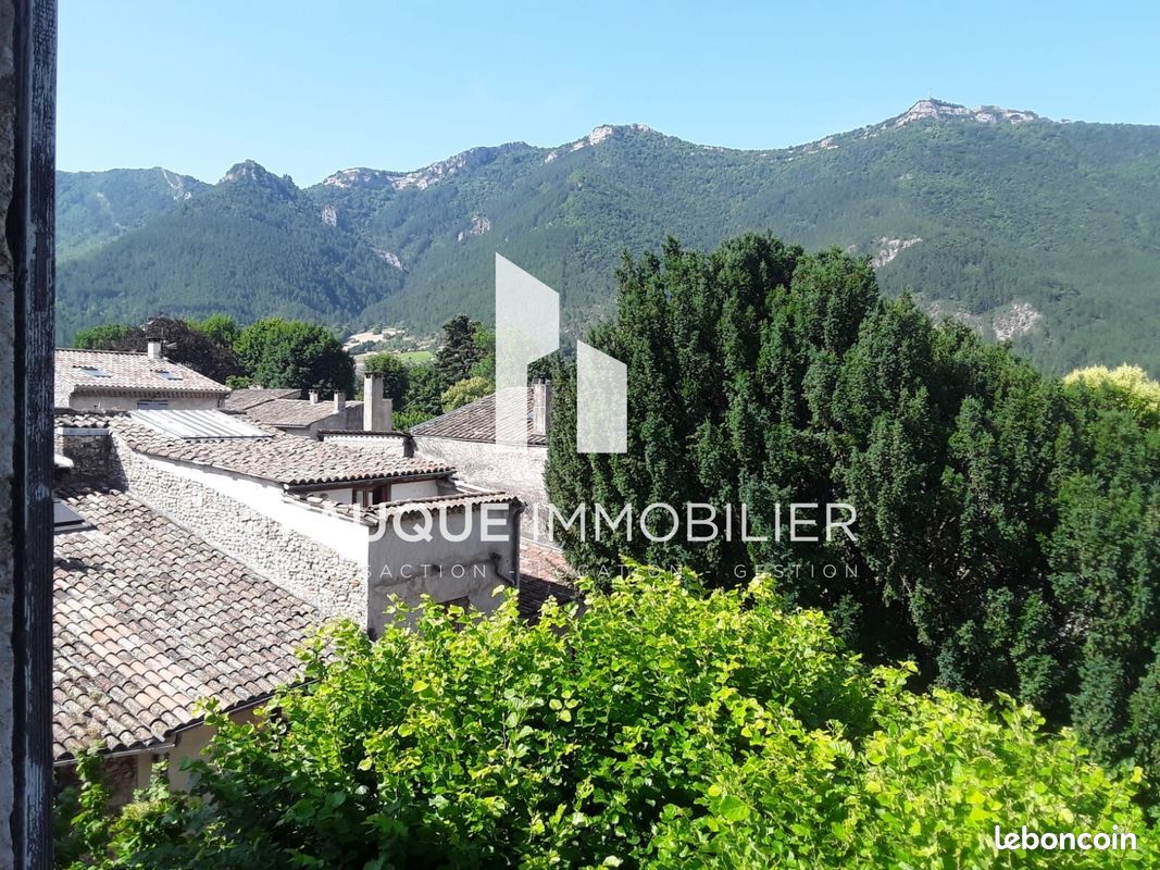 Appartement 5 pièces 191 m² · à Die · 191 m² · 330 000 €