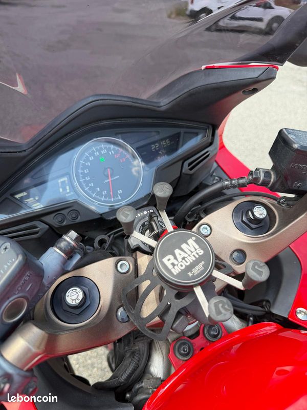 Honda 800 vfr f 2014 (image 4)