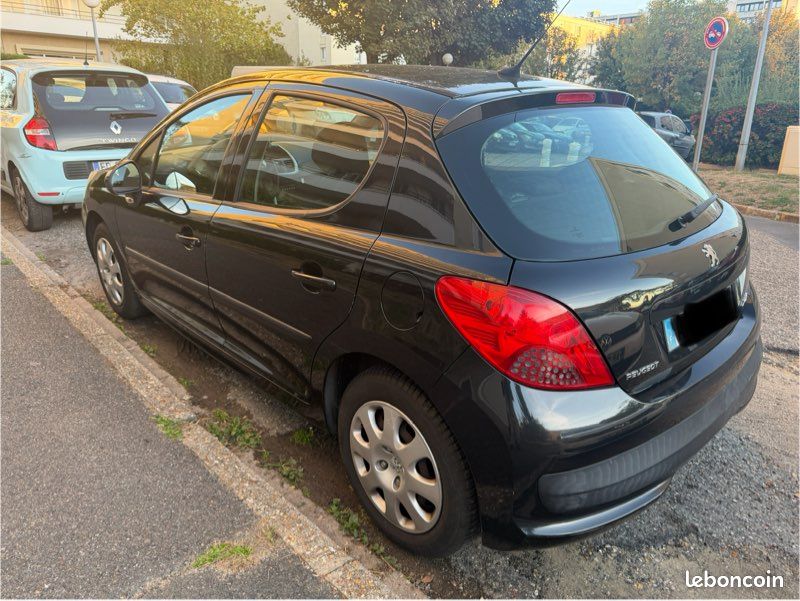 207 Peugeot (image 3)