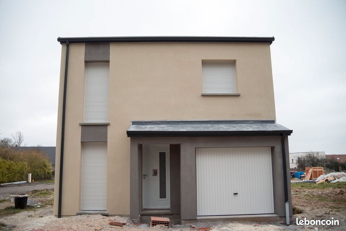 Maison 4 pièces 80 m² · à Sainte-Eulalie · 80 m² · 850 €