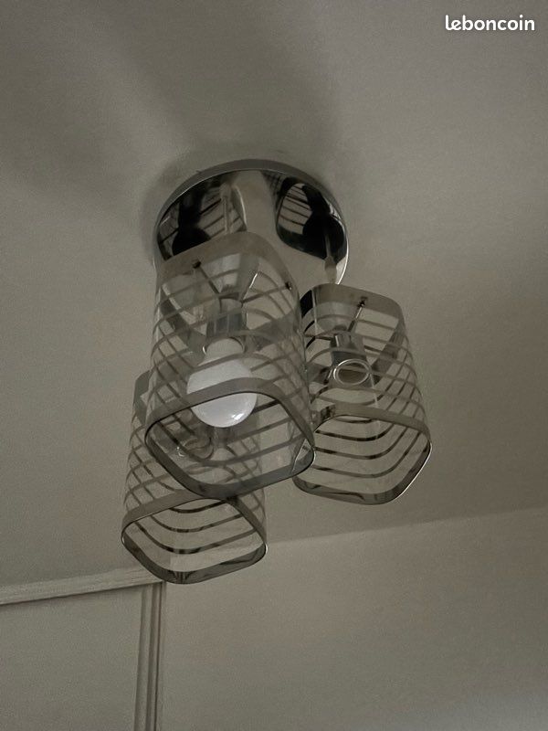 Lustre en verre (image 1)
