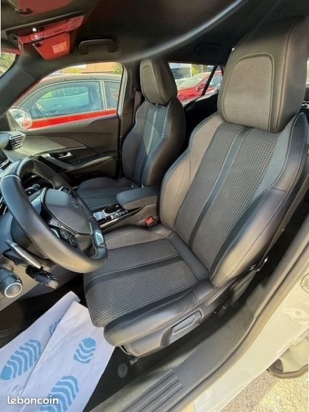 Peugeot 2008 1.5 BLUEHDI 130CH S&S GT LINE EAT8 7CV (image 10)