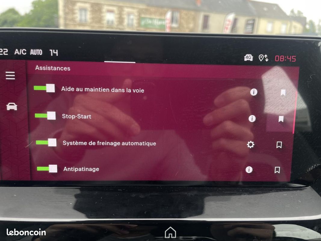 CITROEN C4 BUSINESS HYBRIDE 136ch S&S e-DCS6 (image 10)