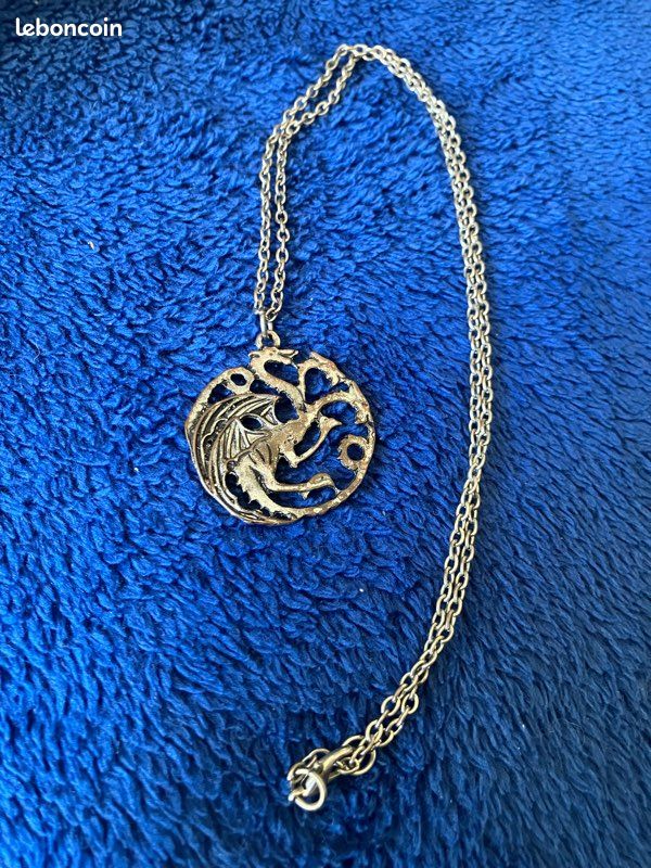 Collier Game of Thrones blason Targaryen Daeberys (image 1)