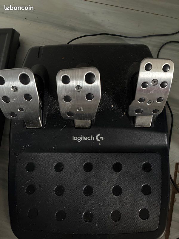 Volant logitech pédalier g29 (image 2)