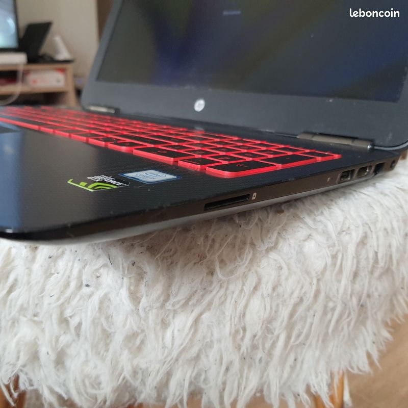 PC Portable Gamer HP Omen 15 – I5 7300HQ – GTX 1060 – 15,6″ – SSD 128Go – Occasion