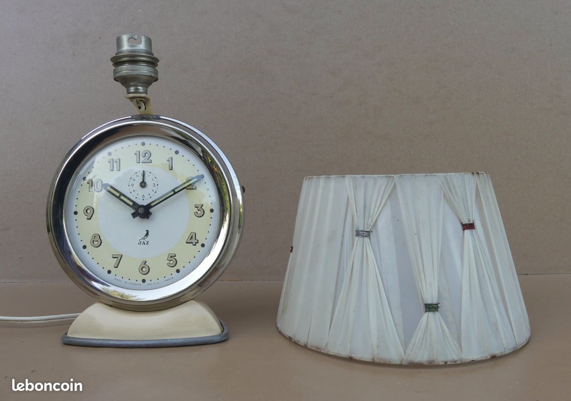 Ancien réveil lampe de chevet JAZ LAMPIC / JAZIC rare vintage FONCTIONNE abat-jour lamelles plastique années 50 (image 2)