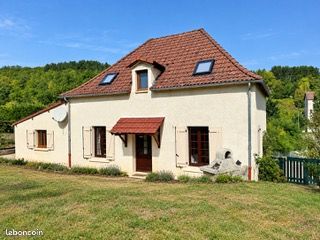 Maison 6 pièces 148 m² · à Montbard · 148 m² · 145 000 €