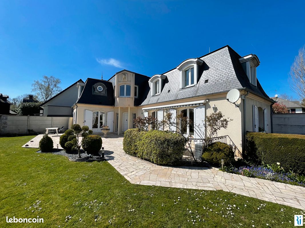 Maison 7 pièces 172 m² · à Le Mesnil-Esnard · 172 m² · 419 000 €