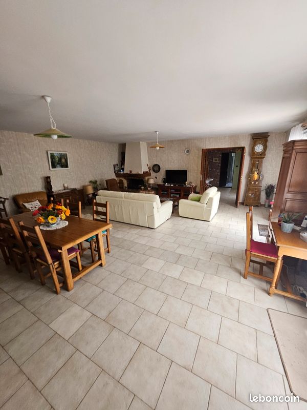 Maison 5 pièces 140 m² · à Saint-Sauveur-d'Aunis · 140 m² · 310 000 €