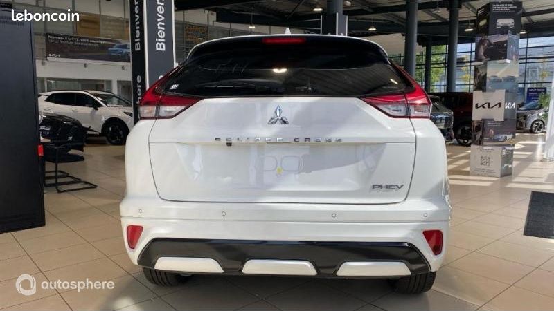 Mitsubishi Eclipse Cross 2.4 MIVEC PHEV 188ch Intense 4WD (image 6)