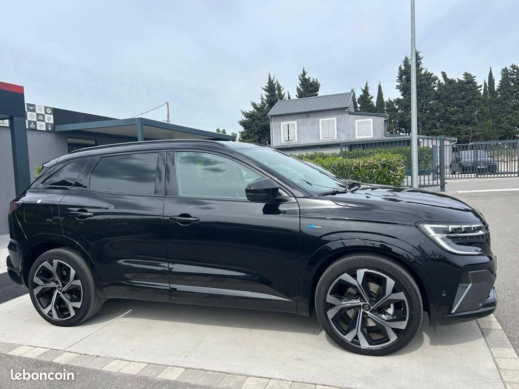 Renault Austral E-Tech hybrid 200 Iconic esprit Alpine (image 7)