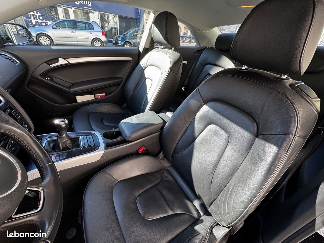 AUDI A5 A5 1.8 TFSI 177 Ambiente / première main / entretien complet Audi (image 10)