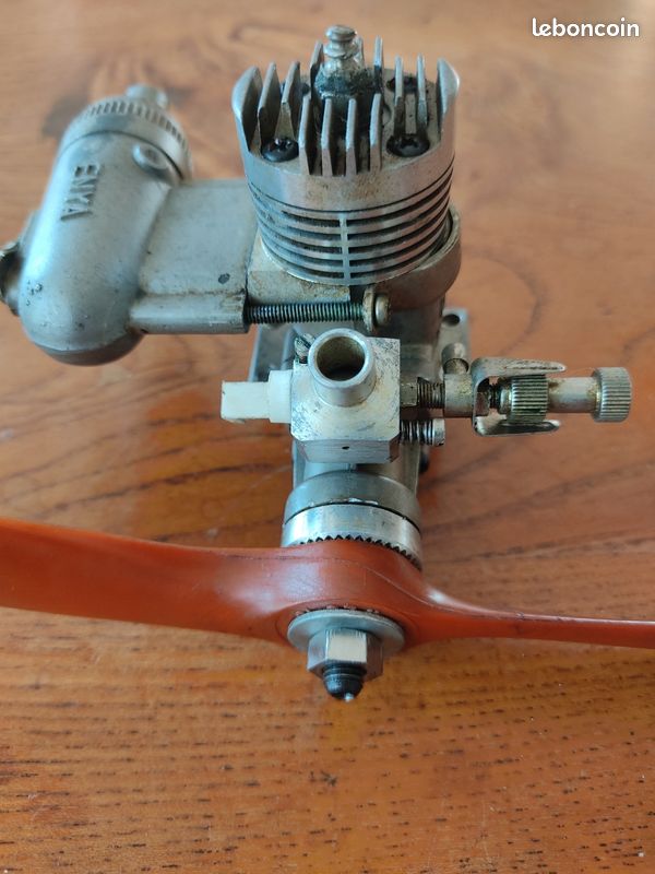 Moteur Enya 09 Pour Modélisme Avion - Neuf, Sous Blister !