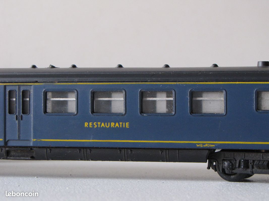 2 wagons de voy. HO Lima lot30 (image 3)