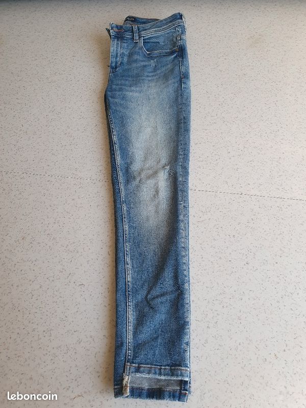 Jean (image 2)