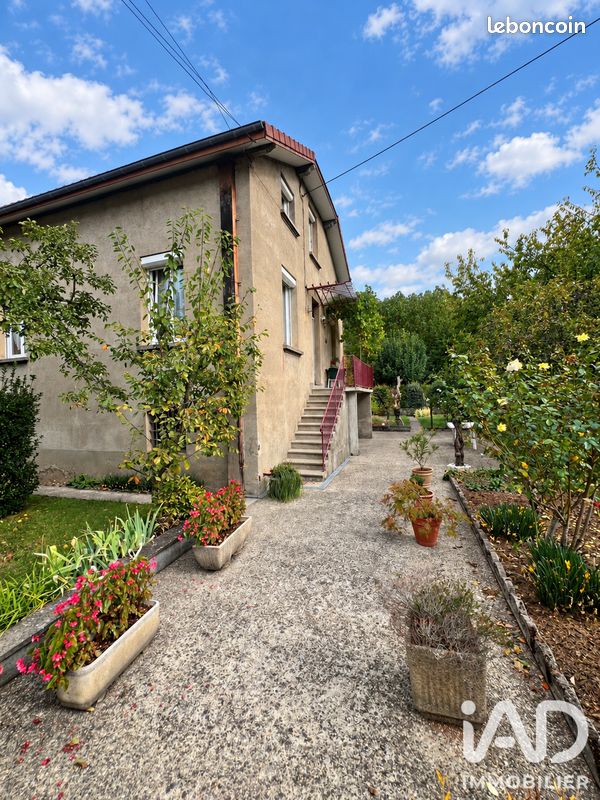 Maison 5 pièces 111 m² · à Vizille · 111 m² · 325 000 €
