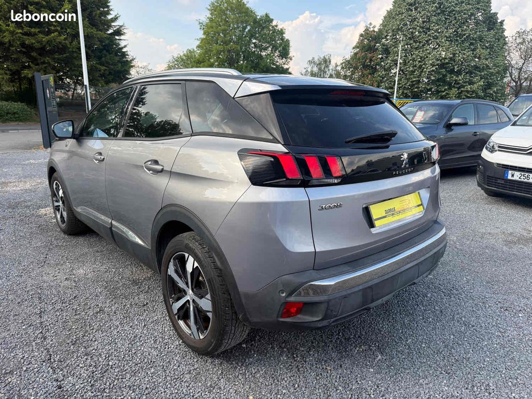 Peugeot 3008 crossway 2018 1l5 hdi (image 1)