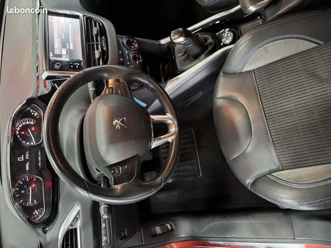Peugeot 2008 1.2 puretech - 12v turbo 2016 (image 12)