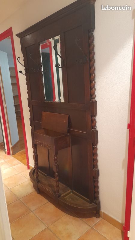 Vestiaire ancien (image 2)