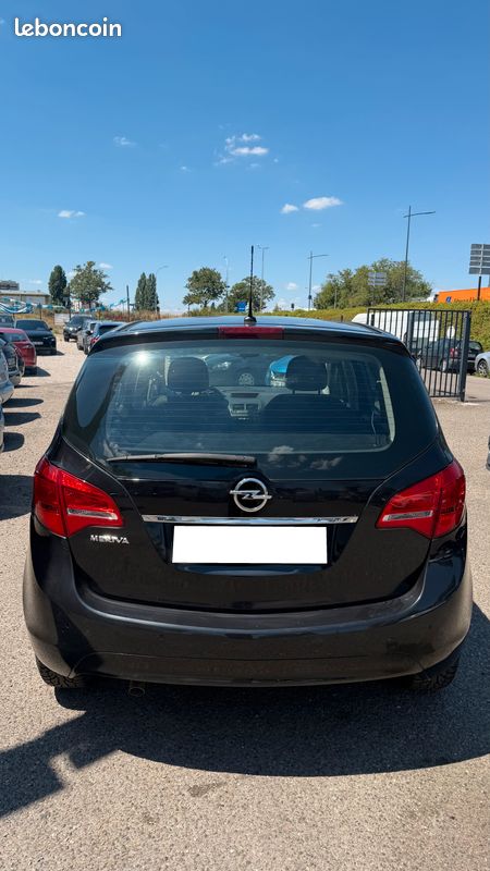 Opel meriva 1.4 véhicule équipé avec certificat pour une personne handicapée (image 6)