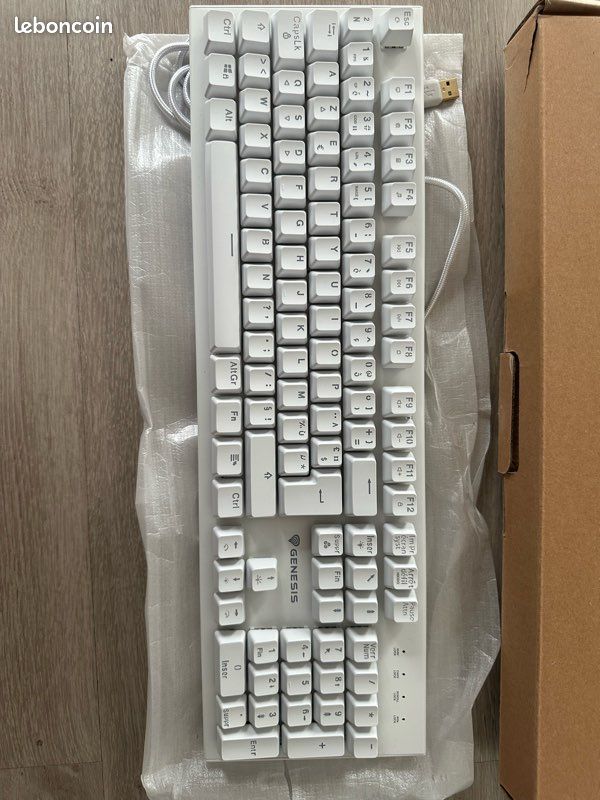 Clavier Gaming Genesis Thor 303 blanc neuf (image 2)