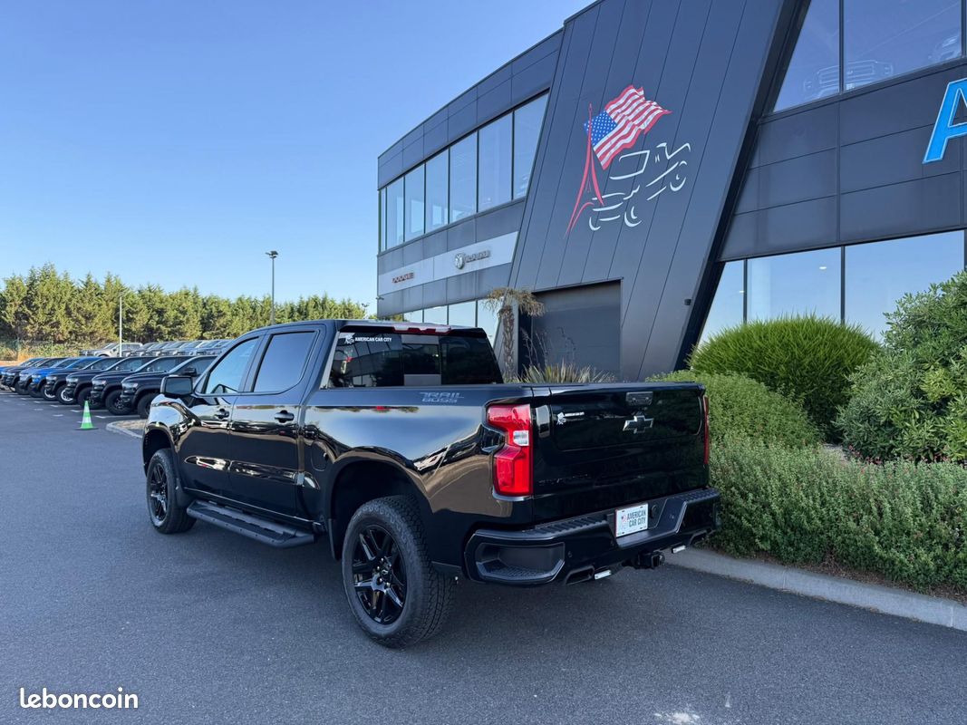 Chevrolet silverado lt trailboss v8 6.2l (image 3)