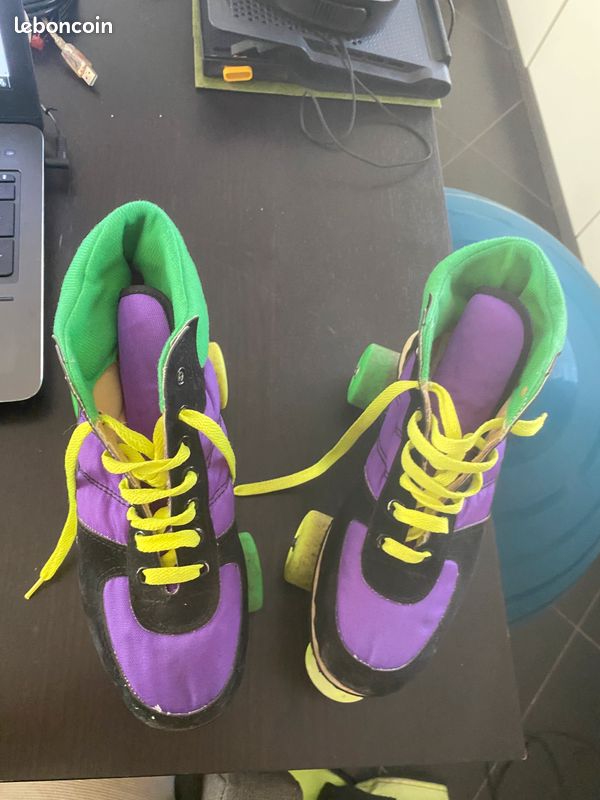 Patins à Roulettes Vintage Freesport Taille 32 – Années 80 – Neufs, Jamais Portés – Collection