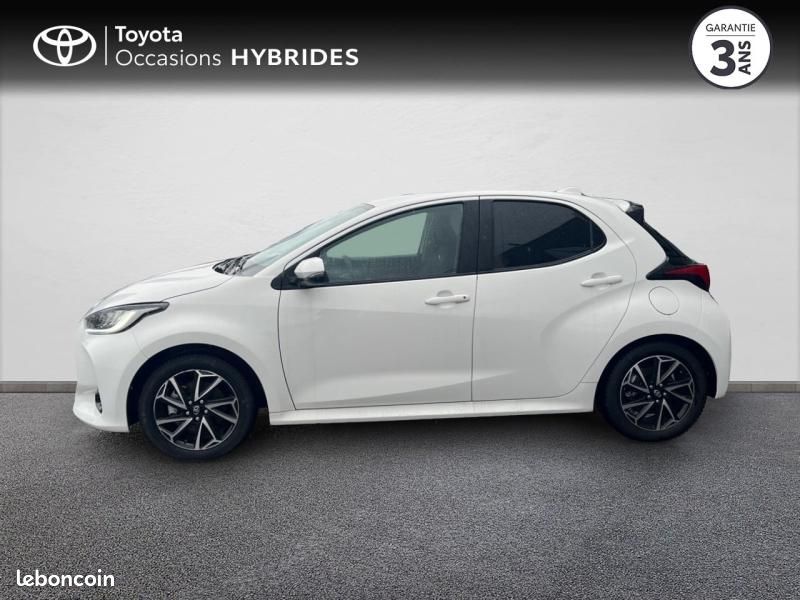 Toyota Yaris 116h Design 5p MY22 (image 3)