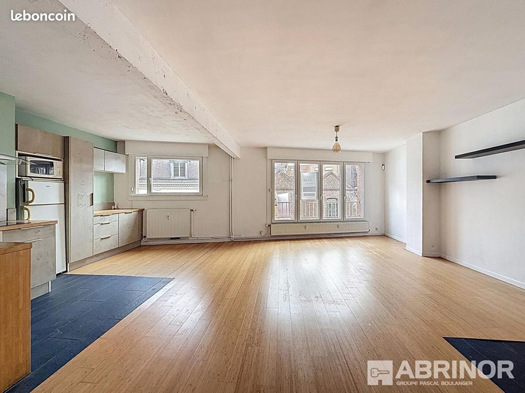 Appartement 3 pièces 75 m² · à Lille · 75 m² · 284 000 €