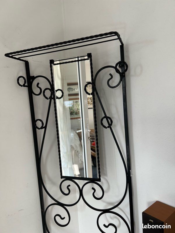 Vestiaire/porte manteau en fer forgé et miroir. Années 50 (image 7)