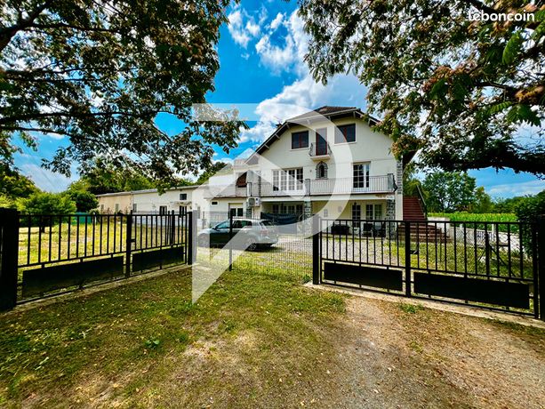 Immeuble 15 pièces 550 m²