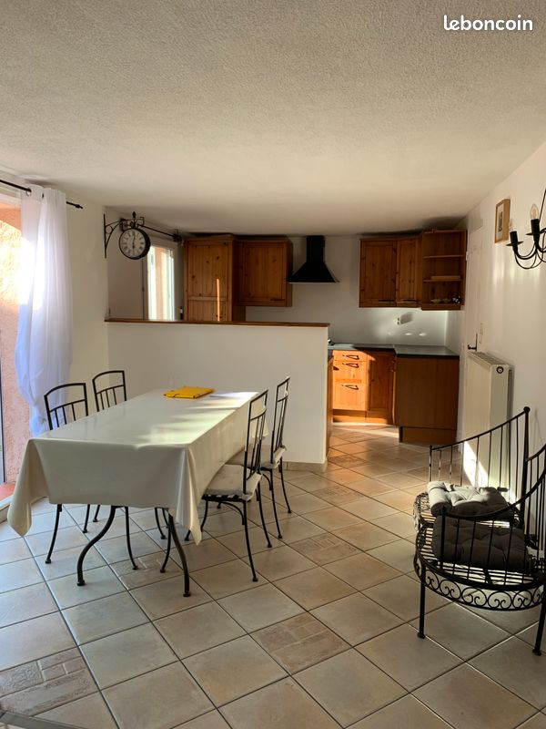 Appartement 2 pièces 50 m² · à Vitrolles · 50 m² · 990 €/mois