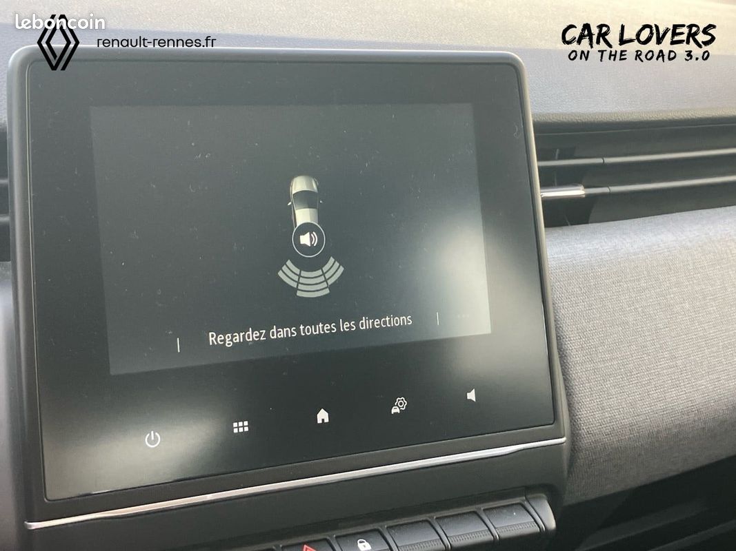 RENAULT Clio E-Tech full hybrid 145 ch GSR2 Evolution (image 22)